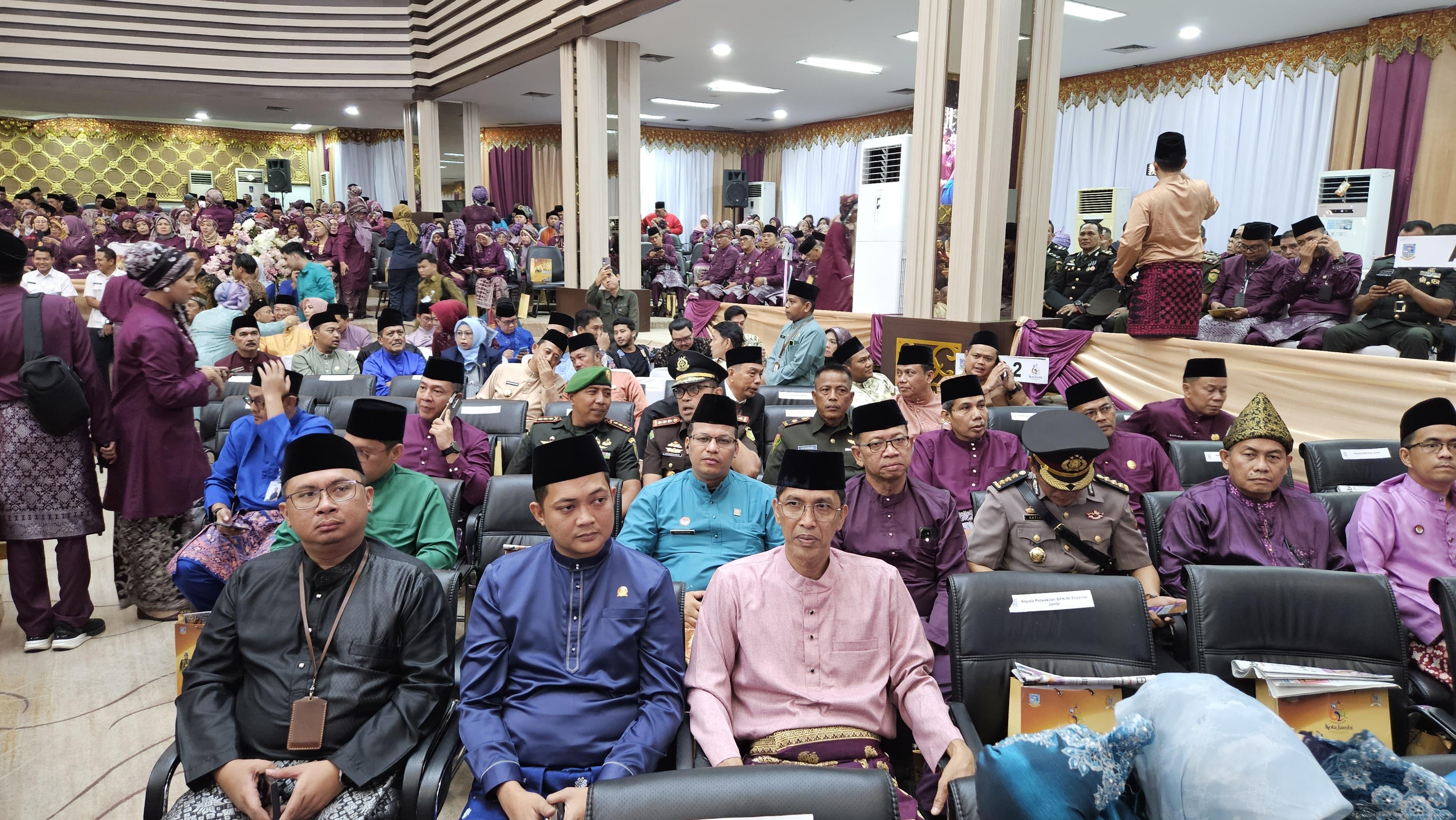 RAPAT_PARIPURNA_DPRD_KOTA_JAMBI_2025_5.jpeg